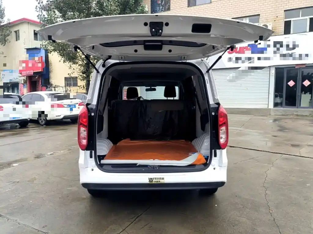 Wuling Hongguang EV — фото 19