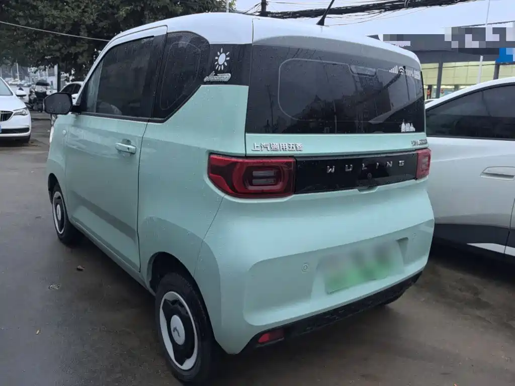 Wuling MINIEV — фото 10