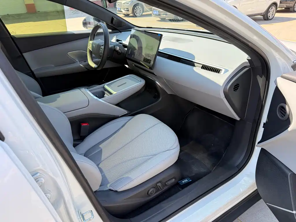 XPeng MONA M03 — фото 7