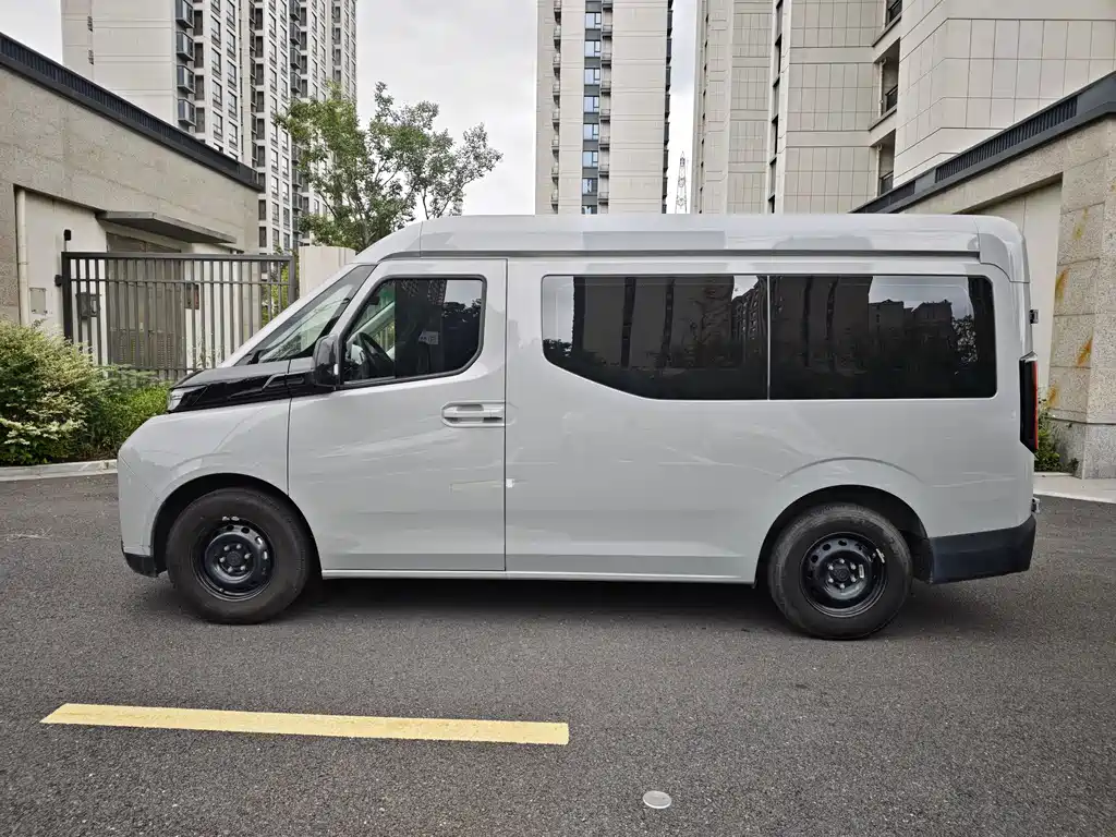 Yuan Cheng Yuan Cheng Super VAN — фото 14