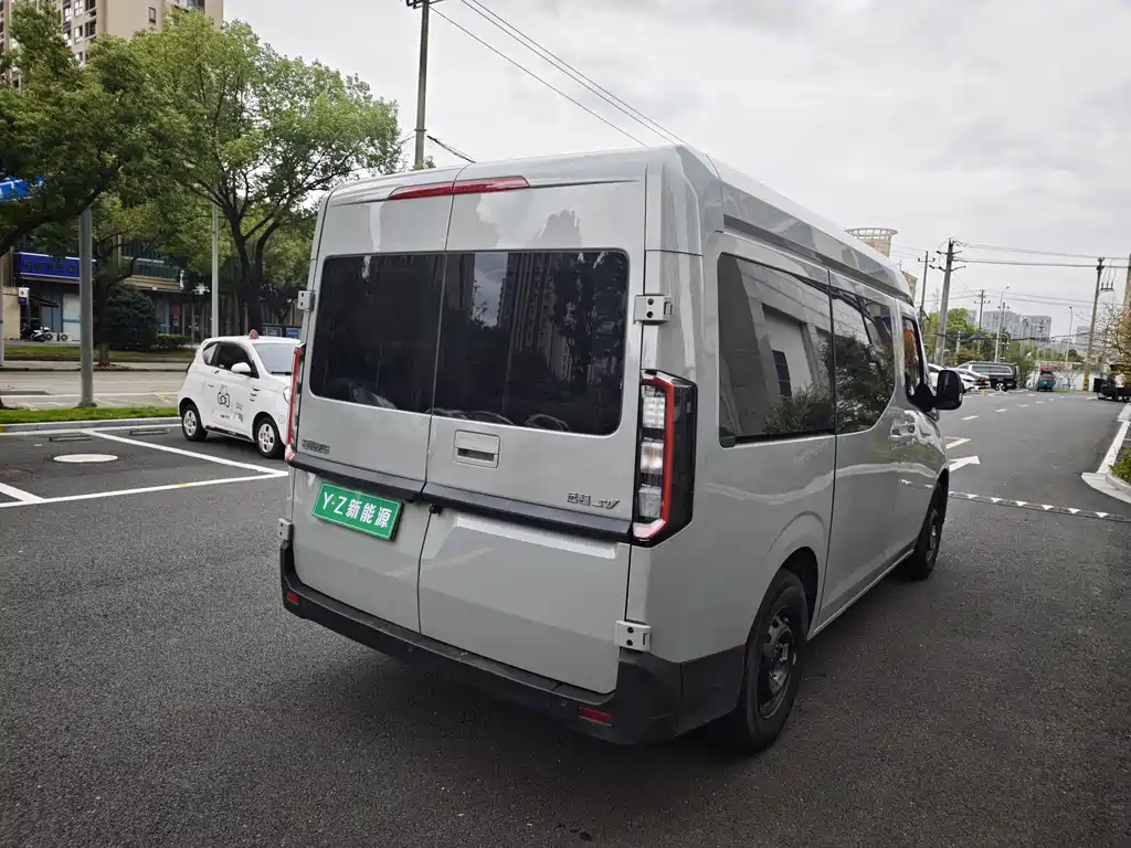 Yuan Cheng Yuan Cheng Super VAN — фото 15