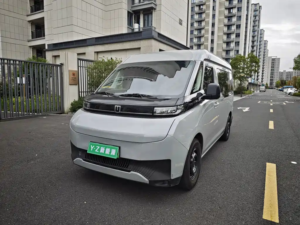 Yuan Cheng Yuan Cheng Super VAN