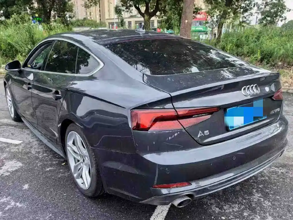 Audi A5 (Import) — фото 3