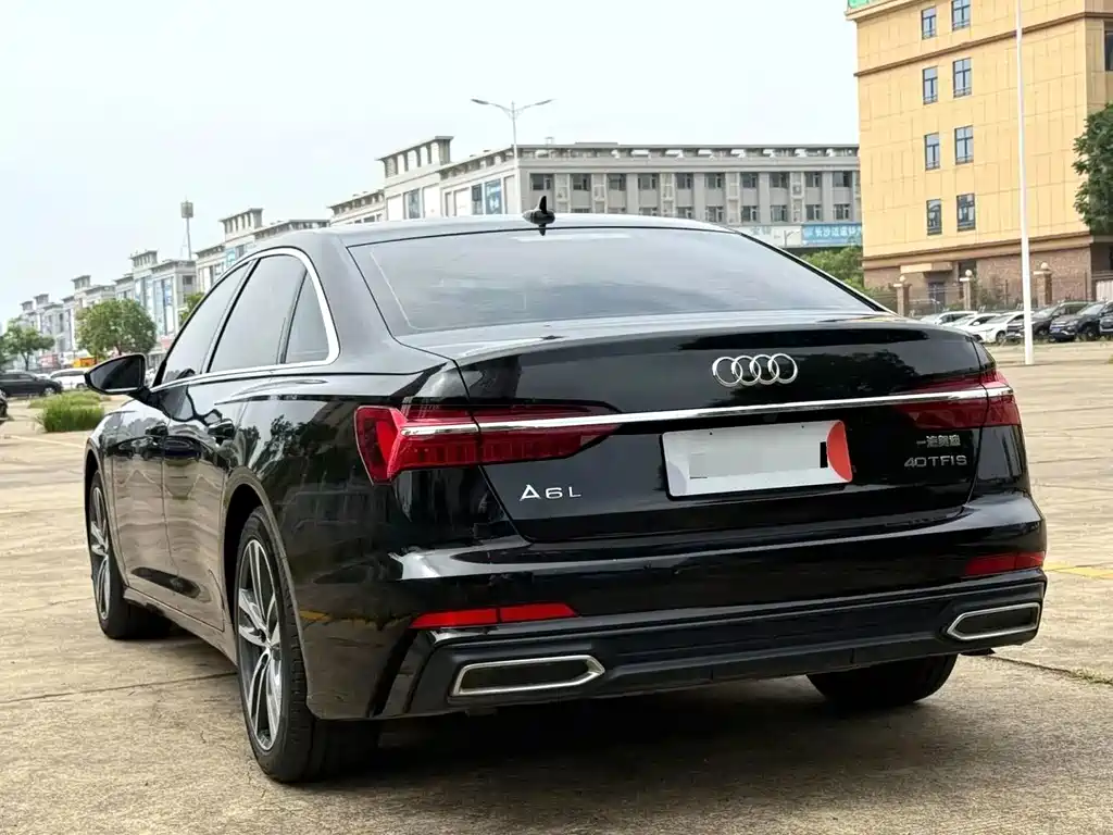 Audi A6L — фото 8