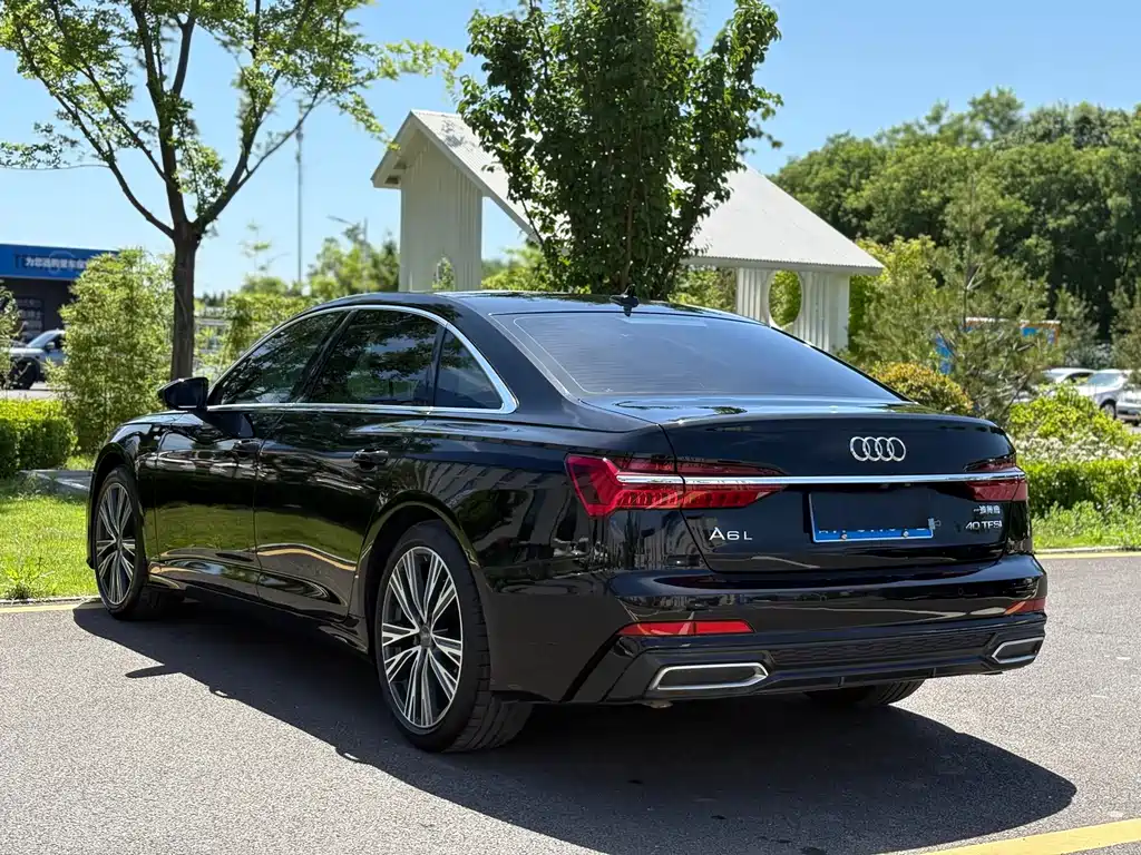 Audi A6L — фото 5