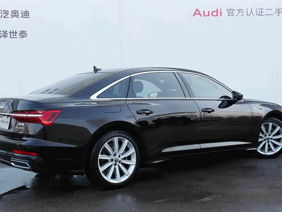 Audi A6L — фото 3