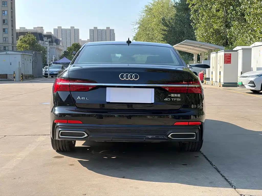 Audi A6L — фото 5