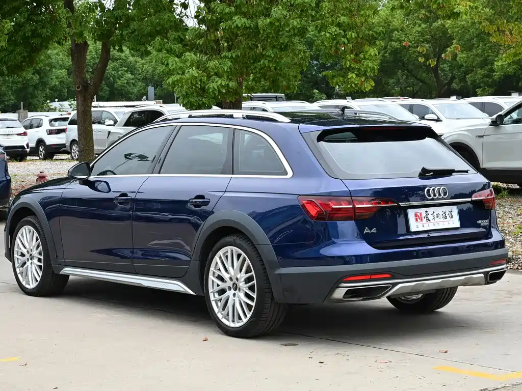 Audi A4 (Import) — фото 3