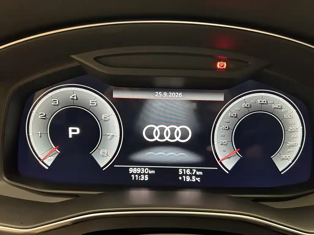 Audi A6L — фото 9