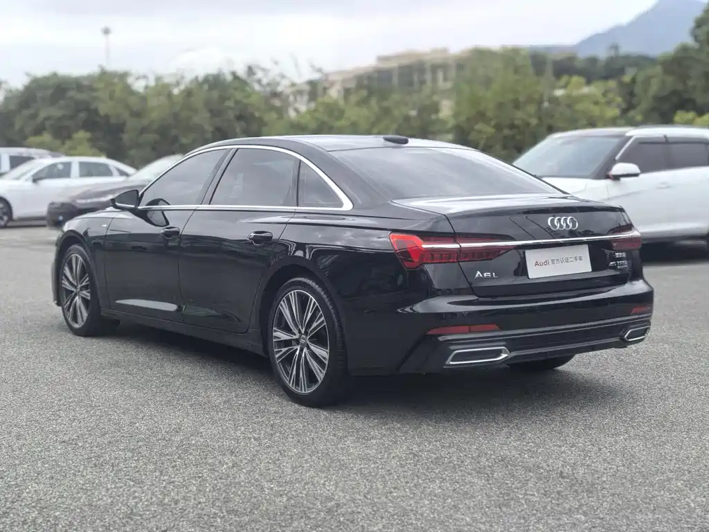 Audi A6L — фото 3
