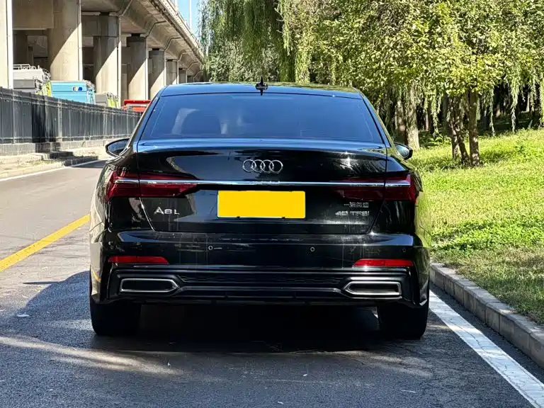 Audi A6L — фото 4