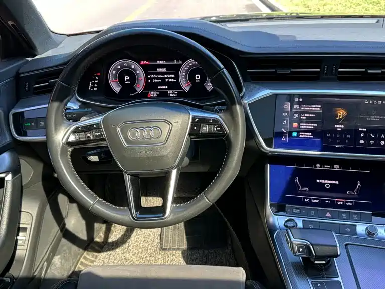 Audi A6L — фото 10