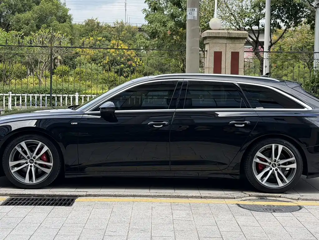 Audi A6 (Import) — фото 5