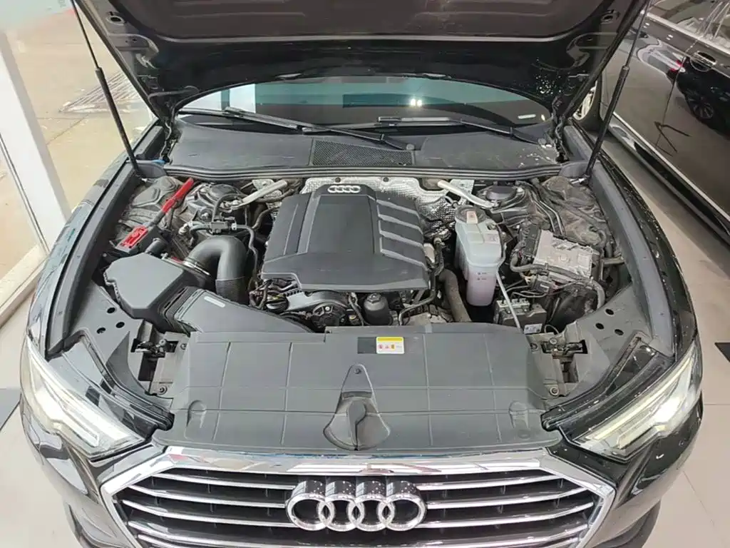 Audi A6L — фото 20