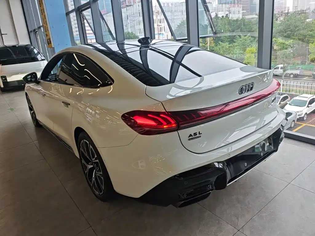 Audi A5L Sportback — фото 5