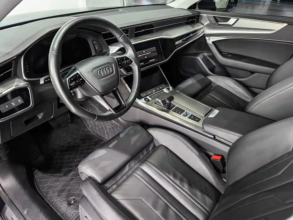 Audi A7 — фото 5