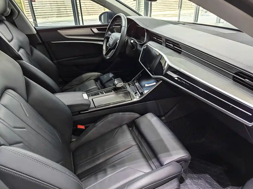 Audi A7 — фото 6