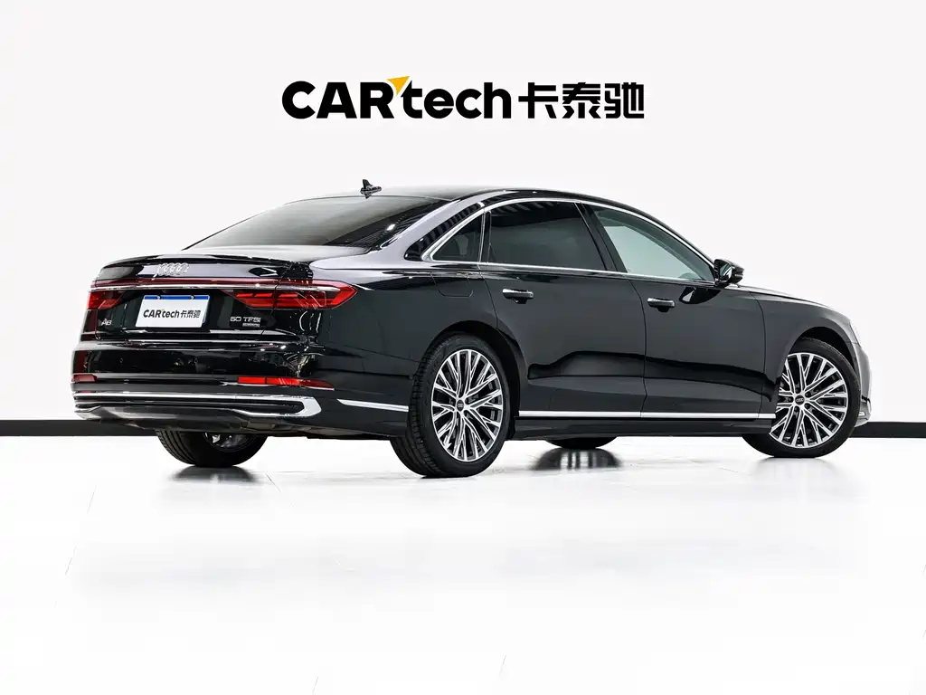 Audi A8 — фото 4