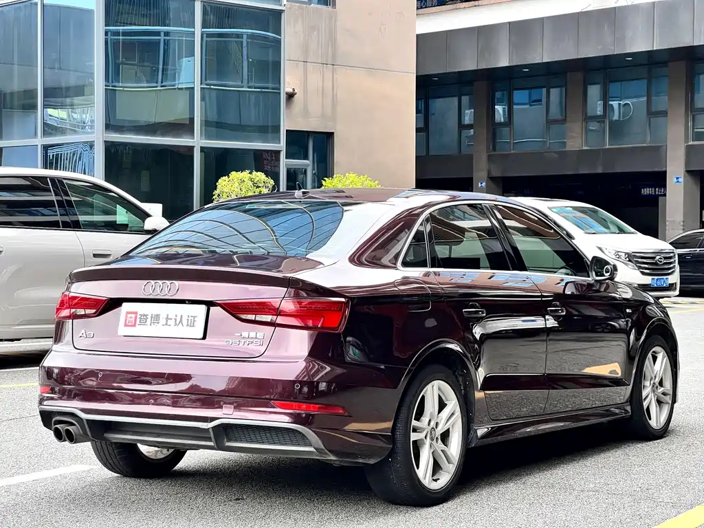 Audi A3 — фото 9