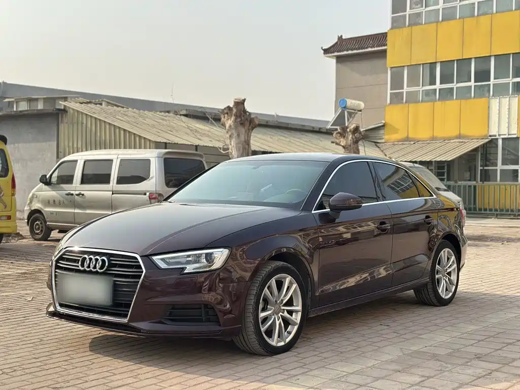 Audi A3 — фото 2
