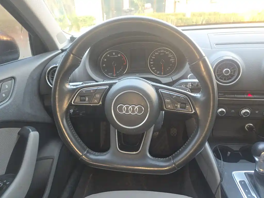Audi A3 — фото 3