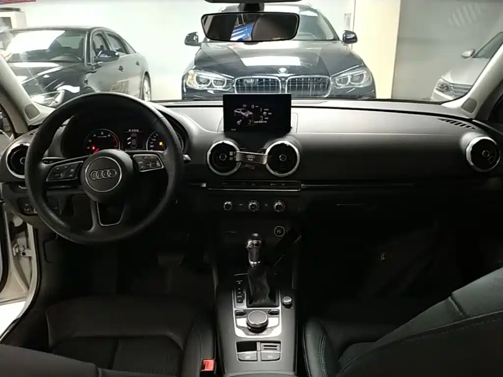 Audi A3 — фото 10