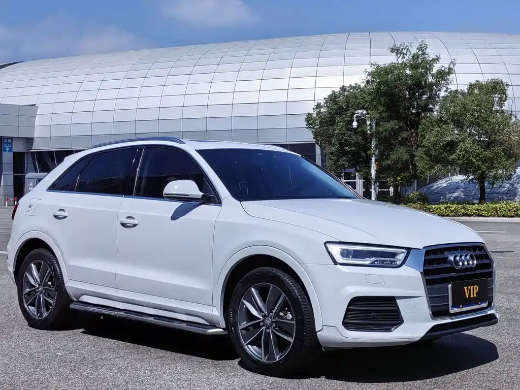 Audi Q3 — фото 3