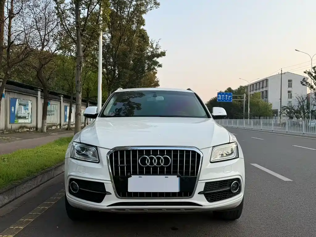 Audi Q5 — фото 2