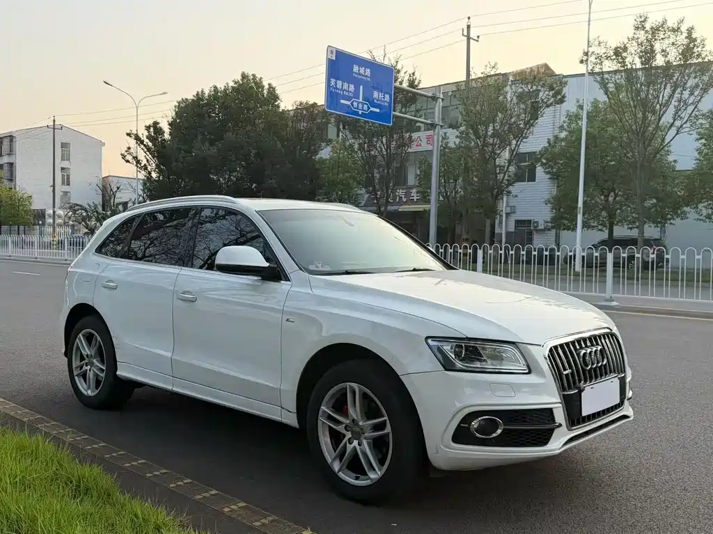 Audi Q5 — фото 3
