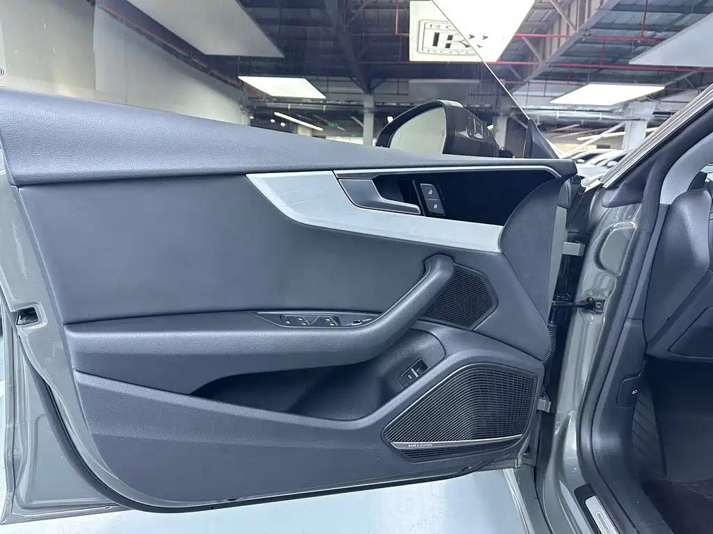 Audi A5 (Import) — фото 6