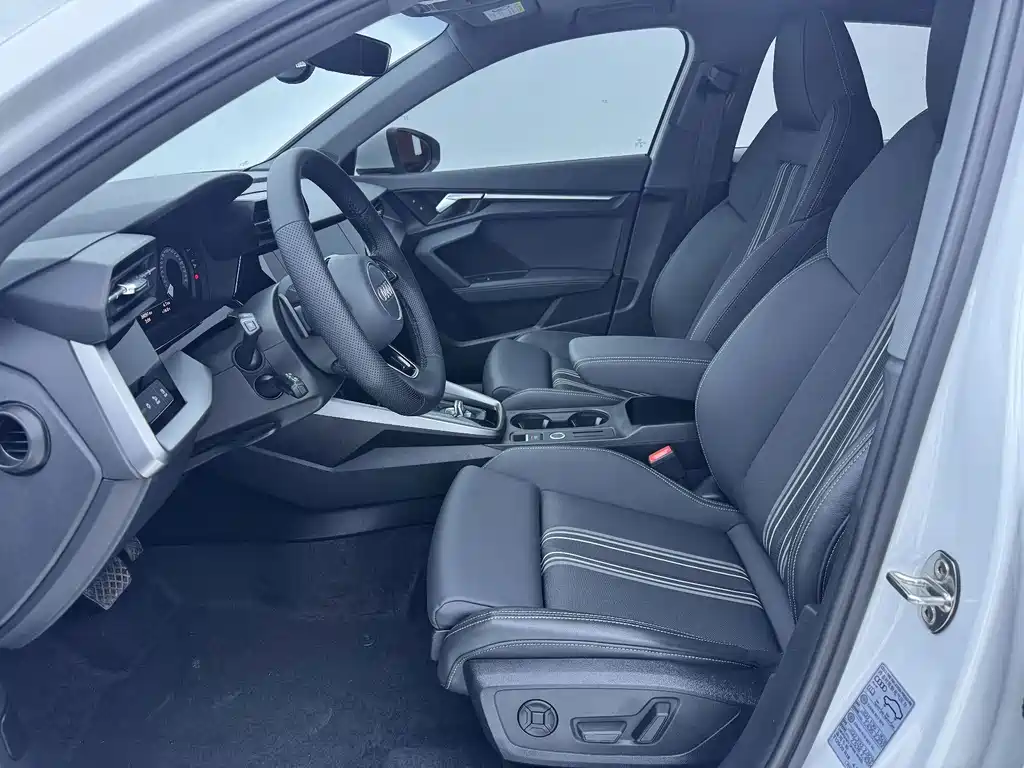 Audi A3 — фото 17