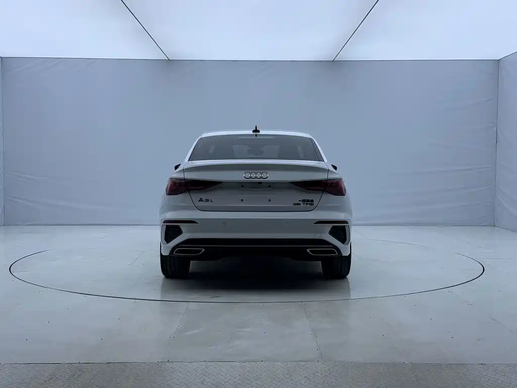 Audi A3 — фото 5