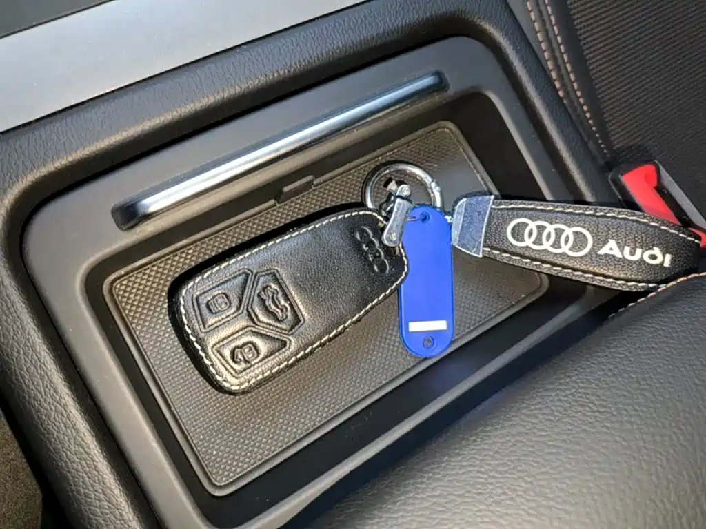 Audi Q5L — фото 9