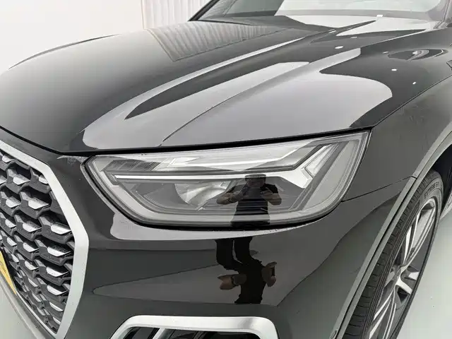 Audi Q5L Sportback — фото 18