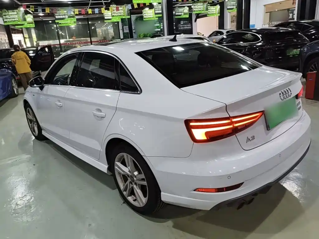 Audi A3 — фото 5