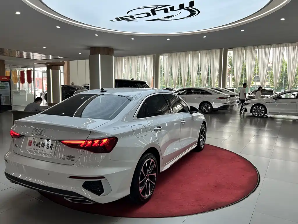 Audi A3 — фото 5