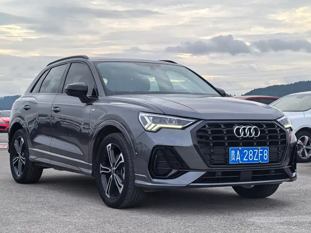 Audi Q3 — фото 3
