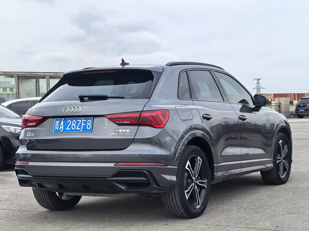 Audi Q3 — фото 4