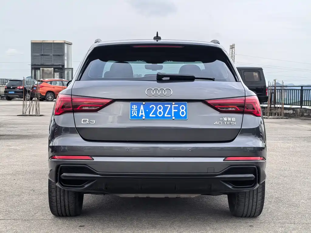 Audi Q3 — фото 5