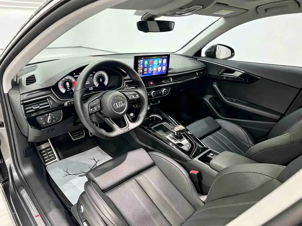 Audi A4L — фото 5