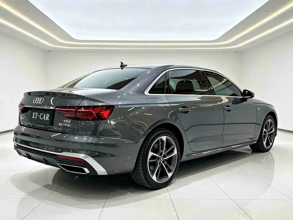 Audi A4L — фото 9