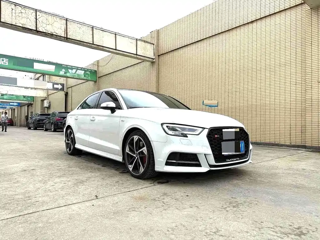 Audi S3 — фото 3