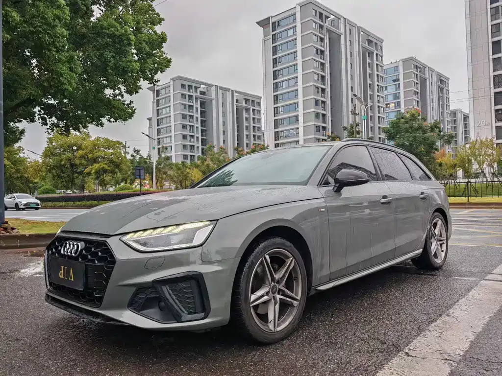Audi A4 (Import) — фото 3