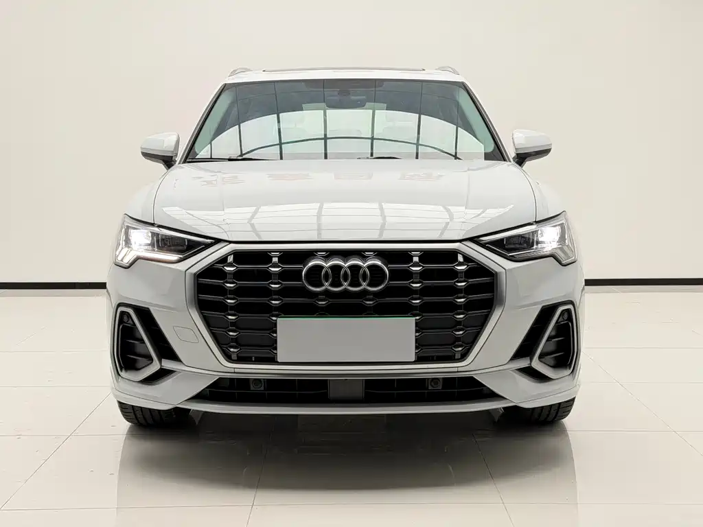 Audi Q3 — фото 2