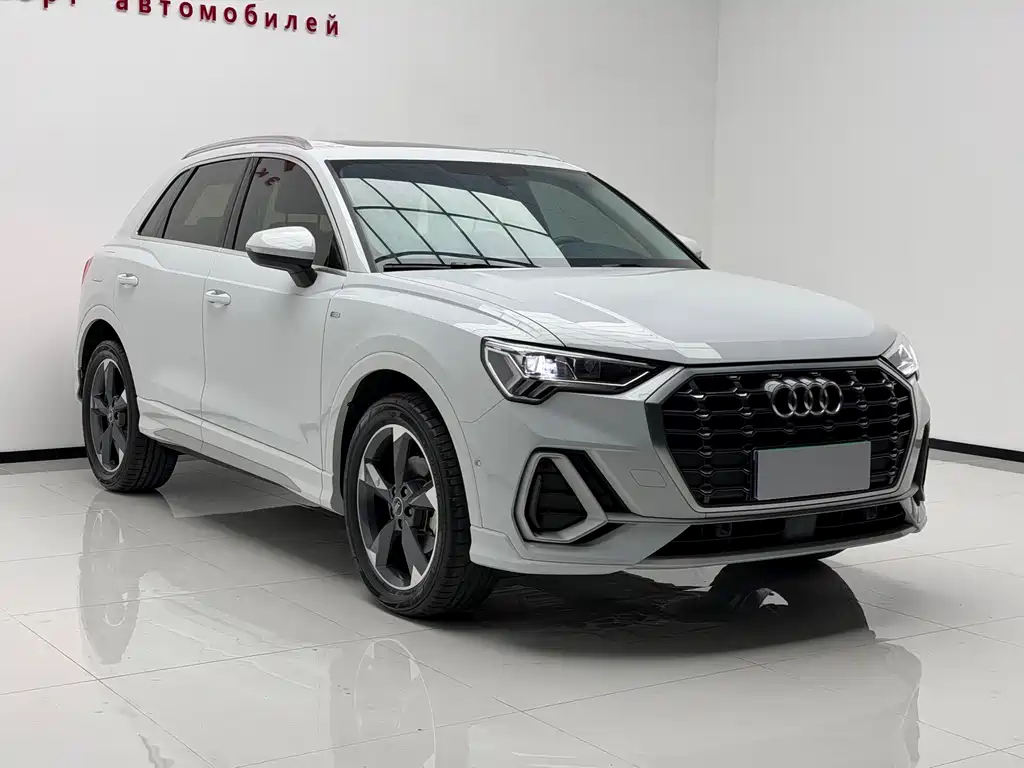 Audi Q3 — фото 3