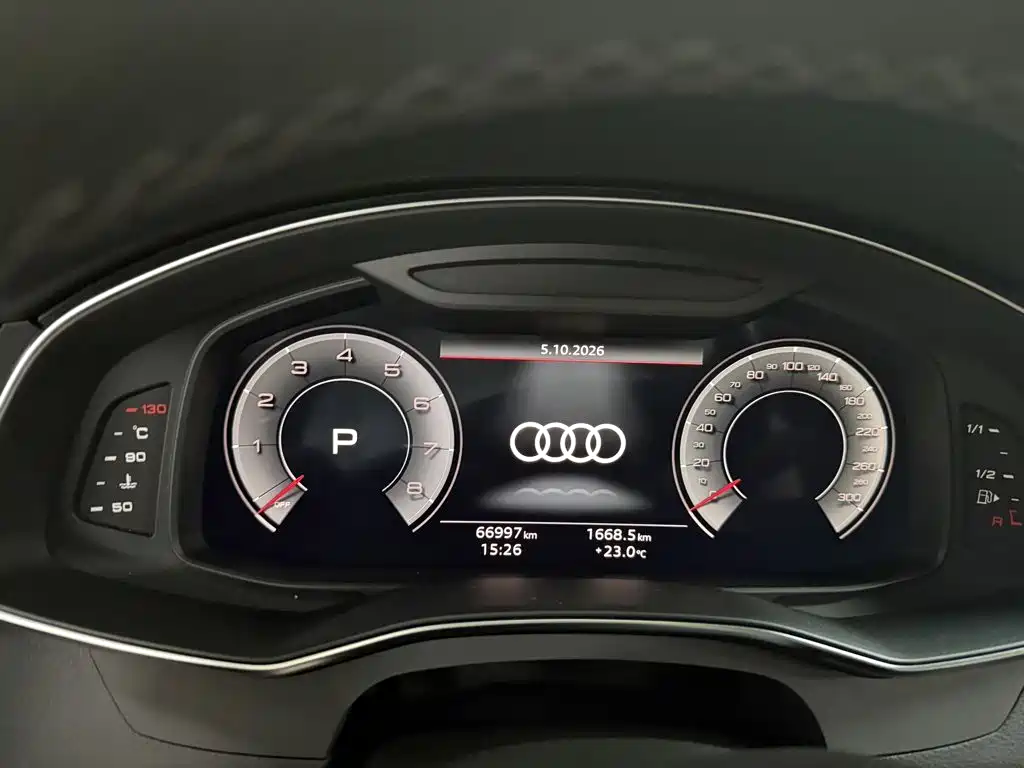 Audi A6L — фото 7