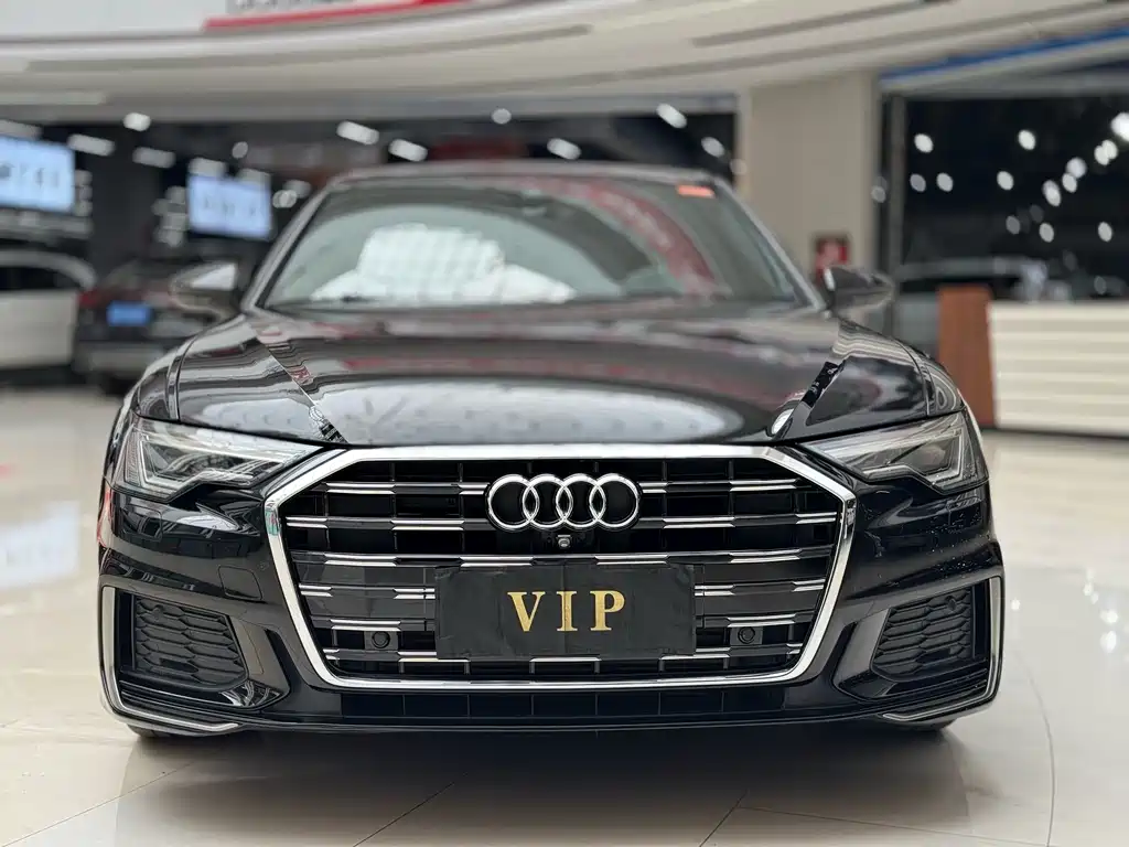Audi A6L — фото 2