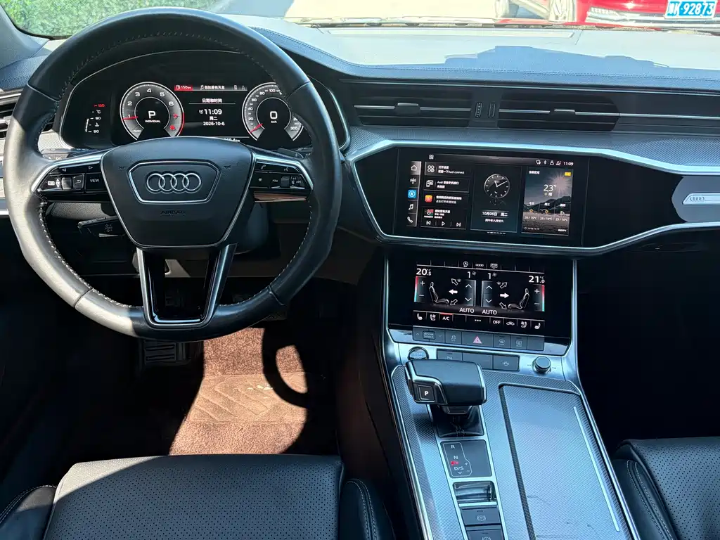 Audi A6L — фото 8