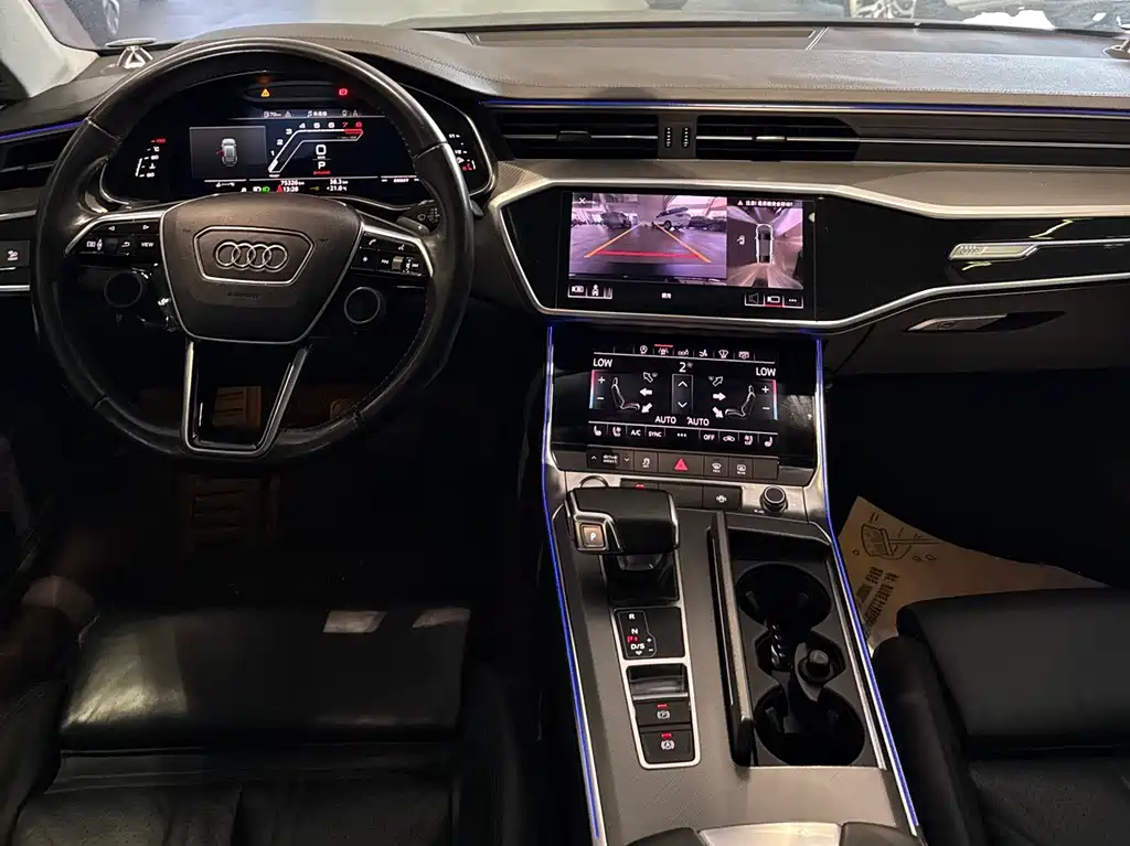 Audi A7 — фото 7