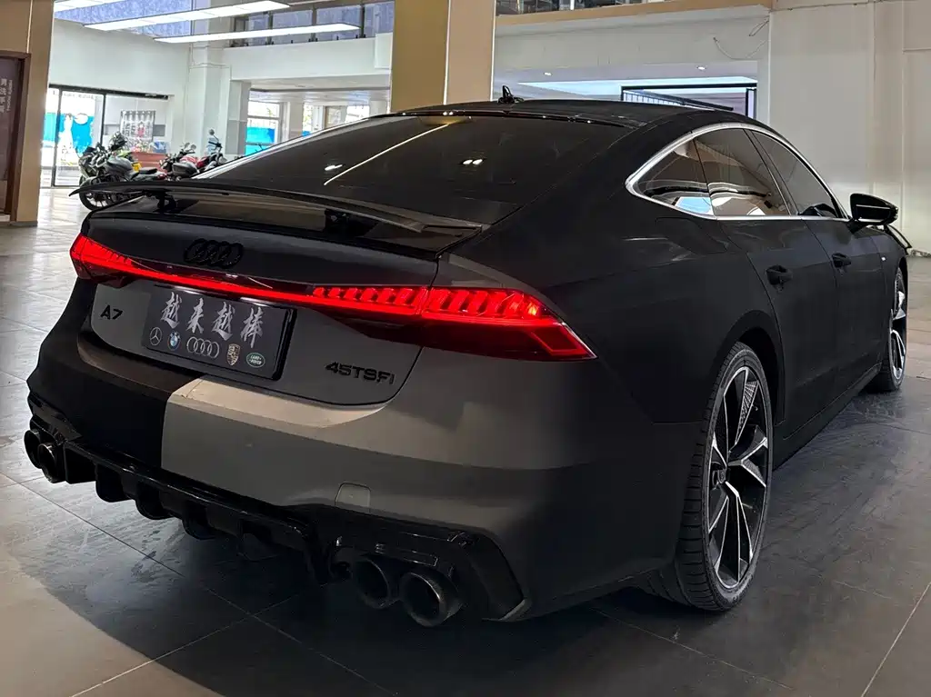Audi A7 — фото 8
